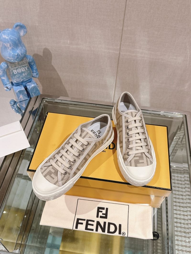 Fendi Low Shoes